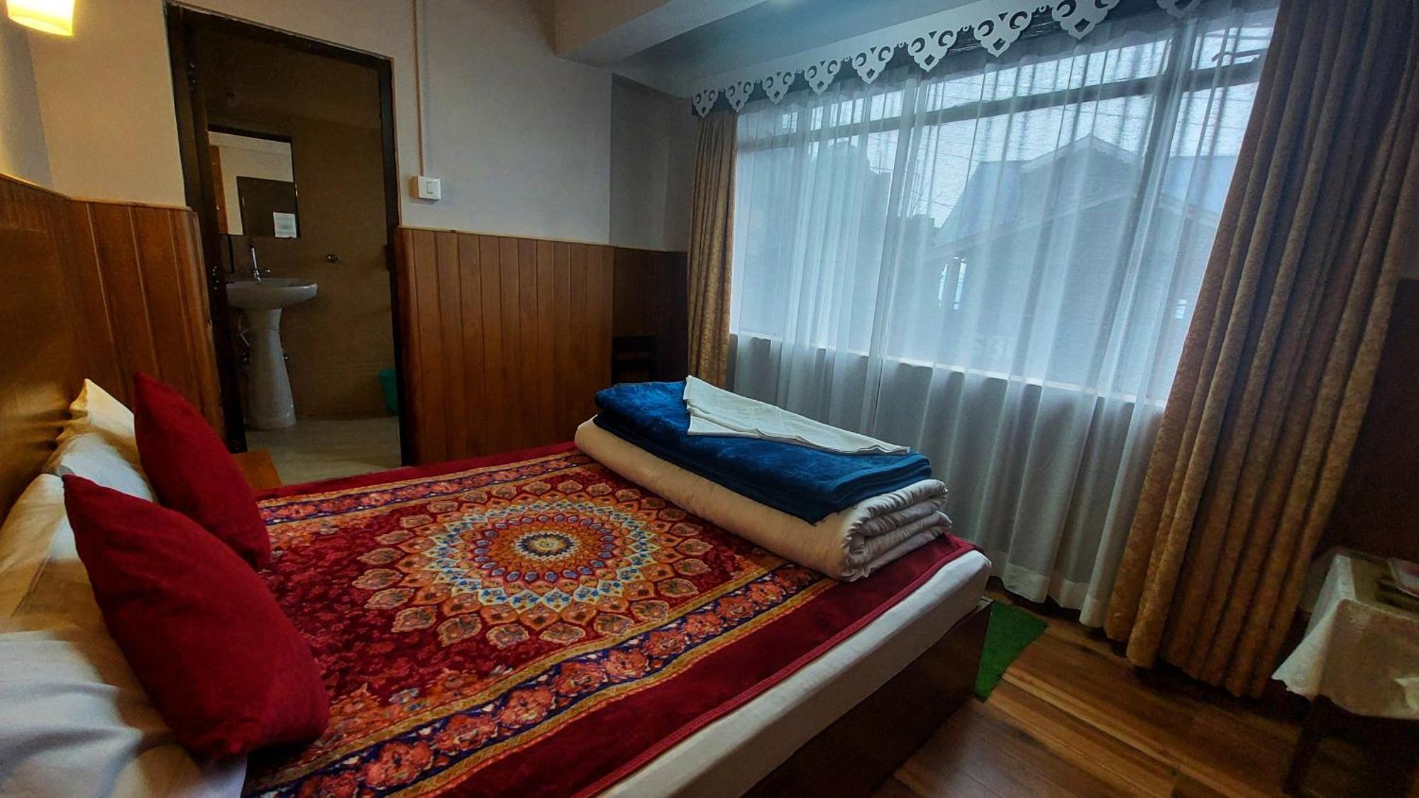 Indivar Homestay Darjeeling  Esterno foto