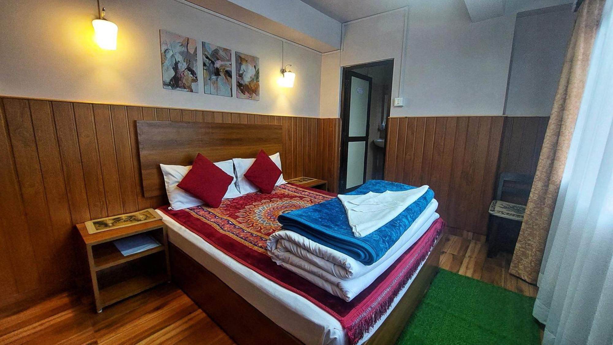 Indivar Homestay Darjeeling  Esterno foto