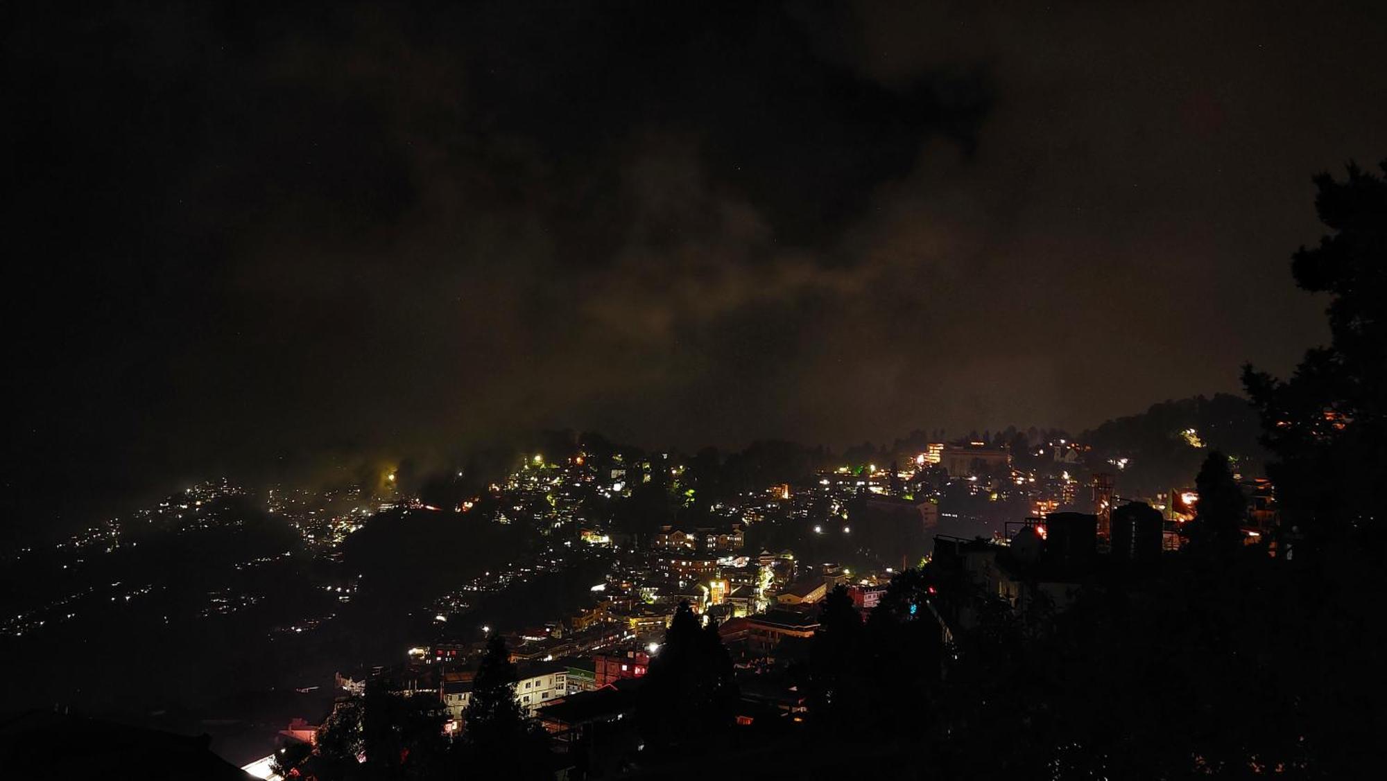 Indivar Homestay Darjeeling  Esterno foto